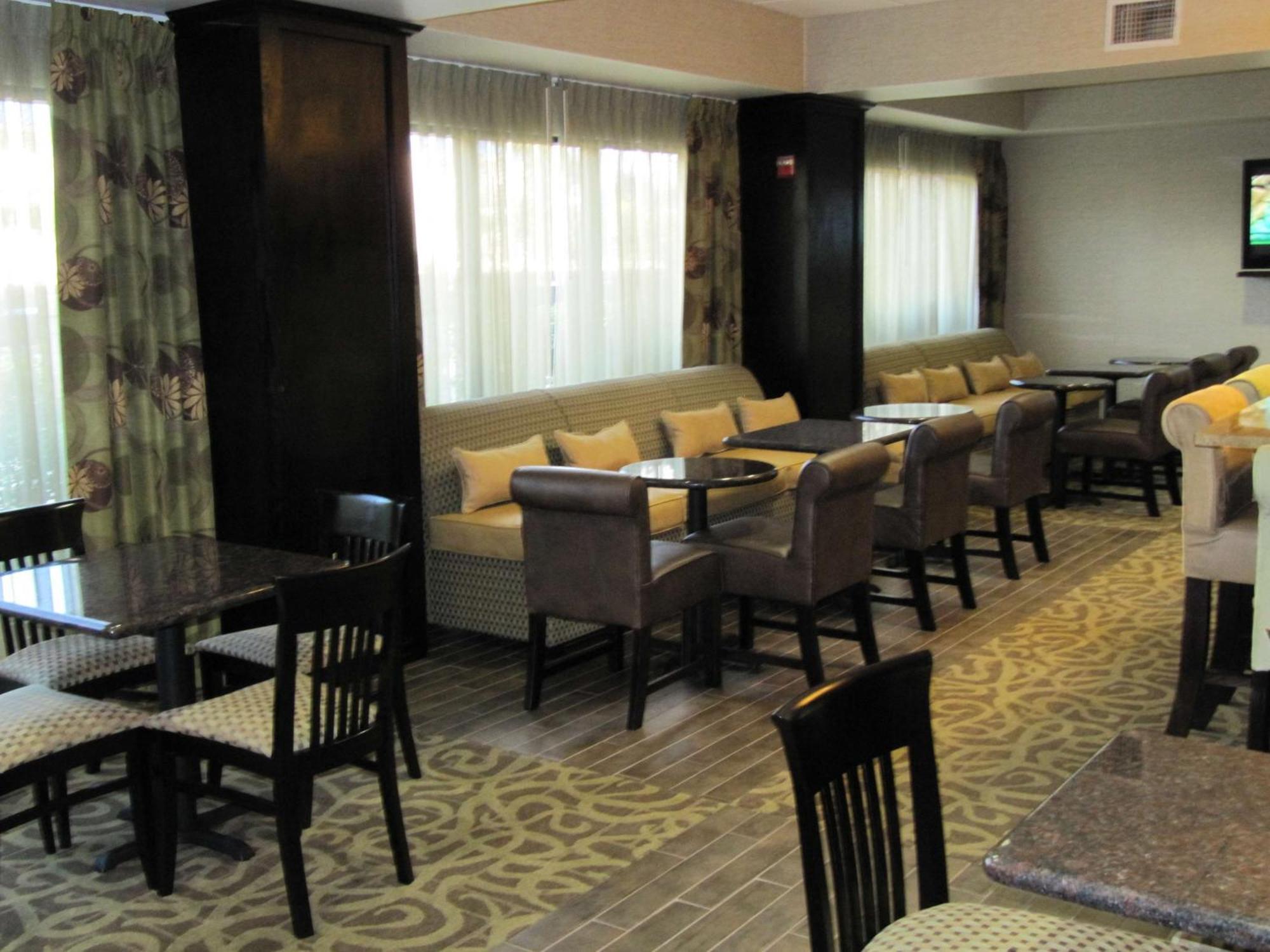 Hampton Inn Lindale/Tyler Extérieur photo